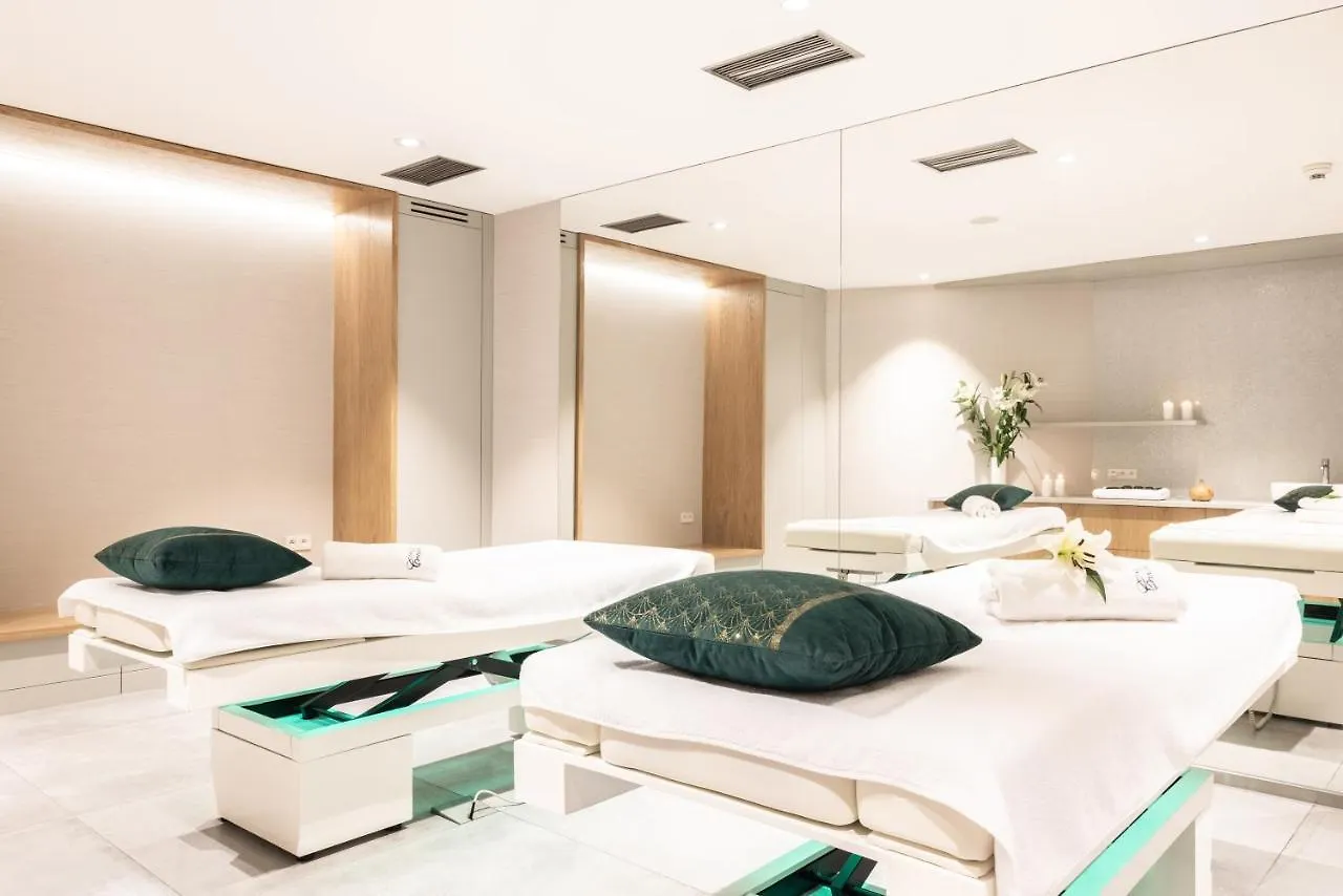 Hotel Crocus Zakopane
